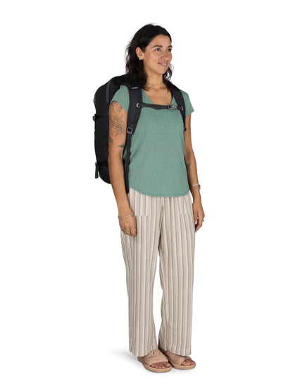 Osprey Daylite 44L Carry-On Travel Backpack | Black